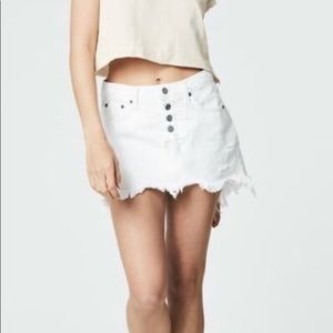 Carmar white denim skirt